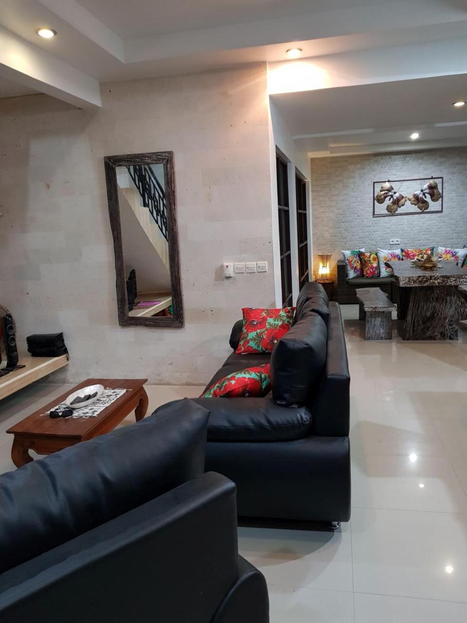 Indalia Villa